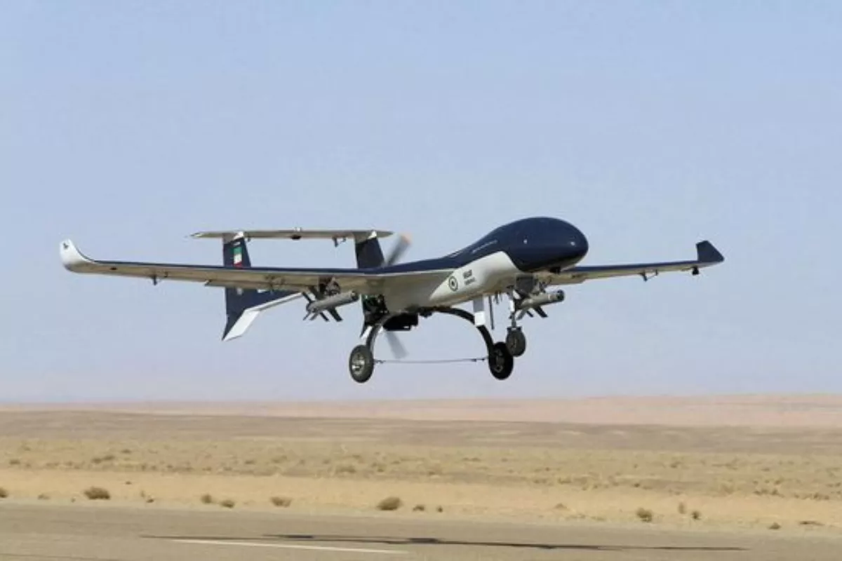 Pilot AS Ungkap Formasi Drone Iran Menyerupai Ubur-ubur di Udara