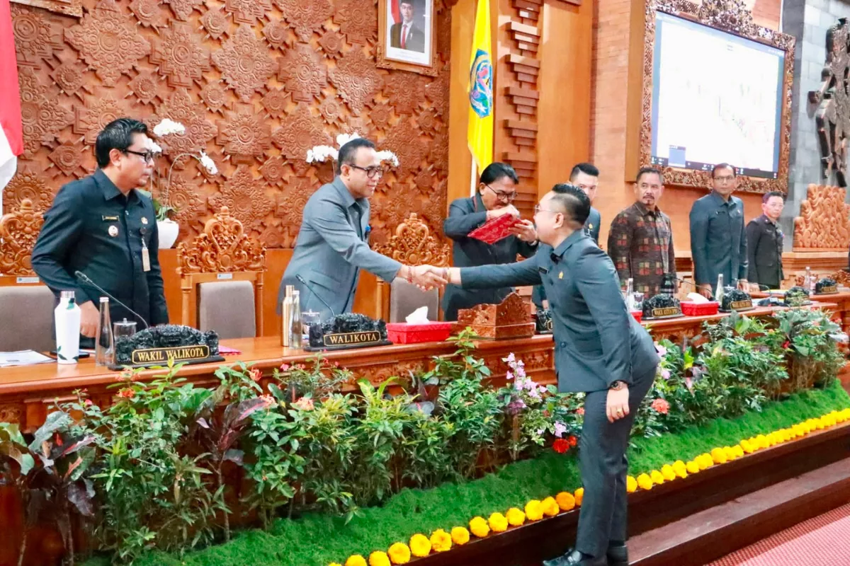 Proyeksi APBD Naik Rp 3,27 Triliun Serta Pemkot Akan Merekrut 321 Guru