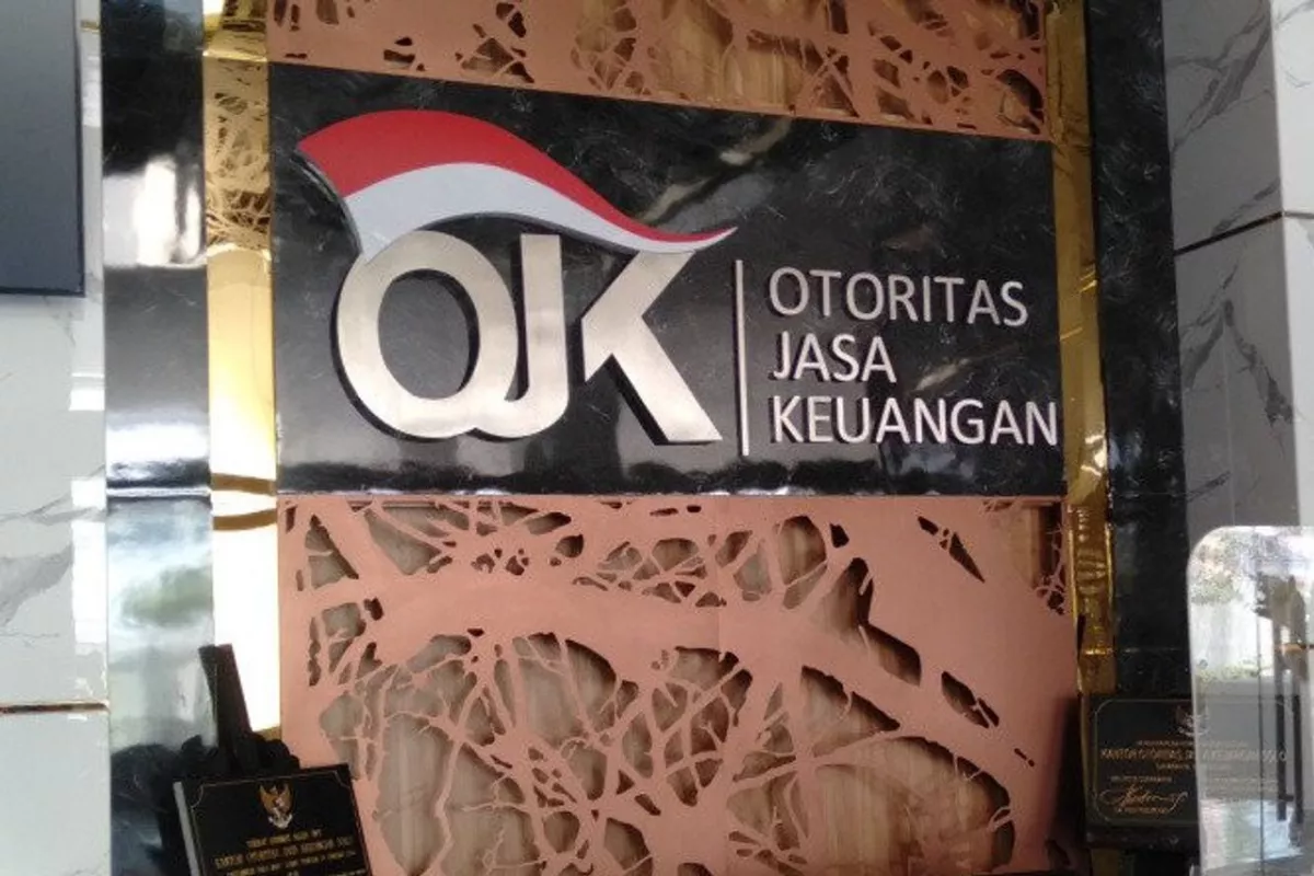 Rupiah Tembus Rp18.000, OJK Pastikan Kondisi Perbankan Stabil