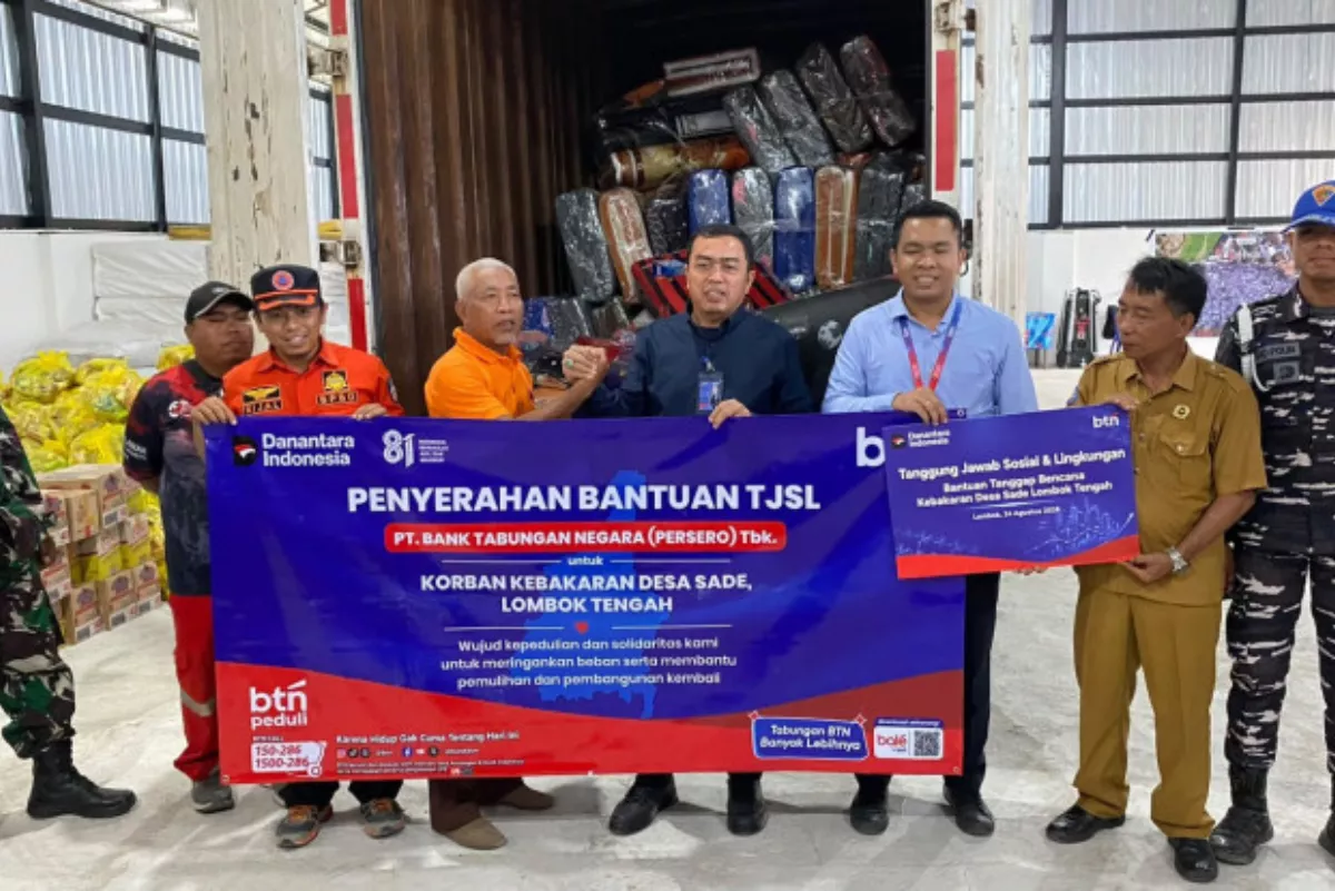 Fasilitas Penukaran Uang Korban Kebakaran Sade