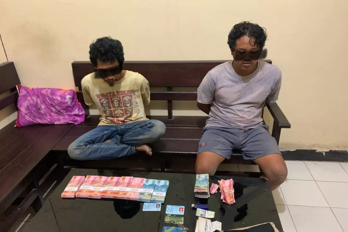 Dua Pengedar Uang Palsu Rp70 Juta di Lombok Timur Ditangkap