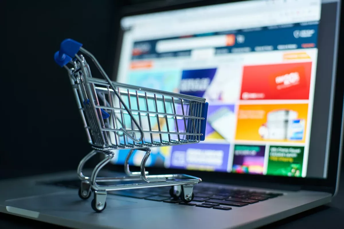 Ini Daftar Pedagang Online Bebas Pajak Marketplace per Agustus 2026