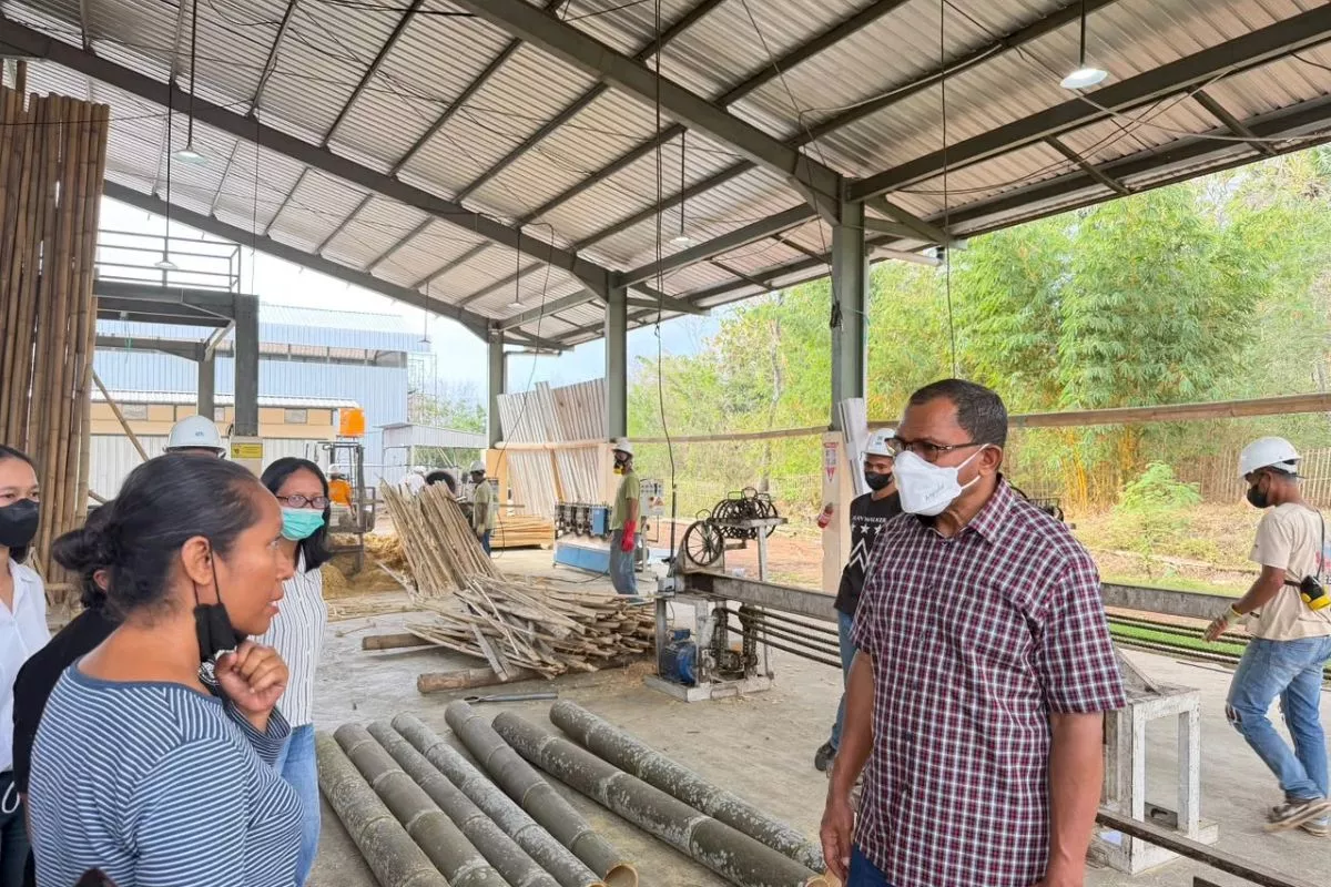 Ekspor Produk Bambu Manggarai Barat ke Polandia