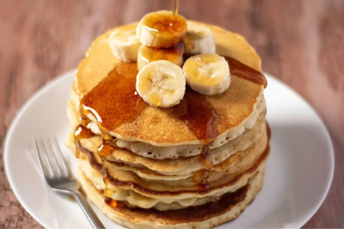 Cara Bikin Pancake Pisang Teflon Sederhana, Lembut di Lidah