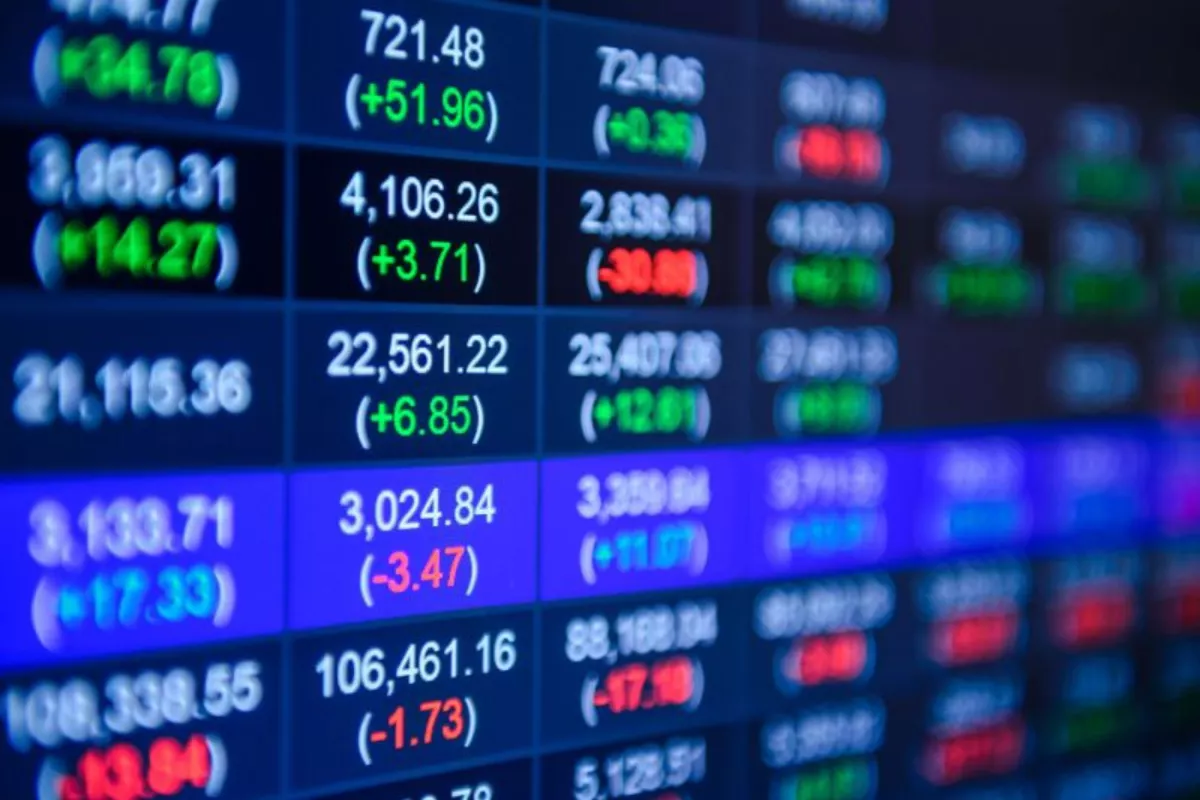 Saham TPIA hingga BMRI Dilepas Asing Saat IHSG Turun 0,03 Persen