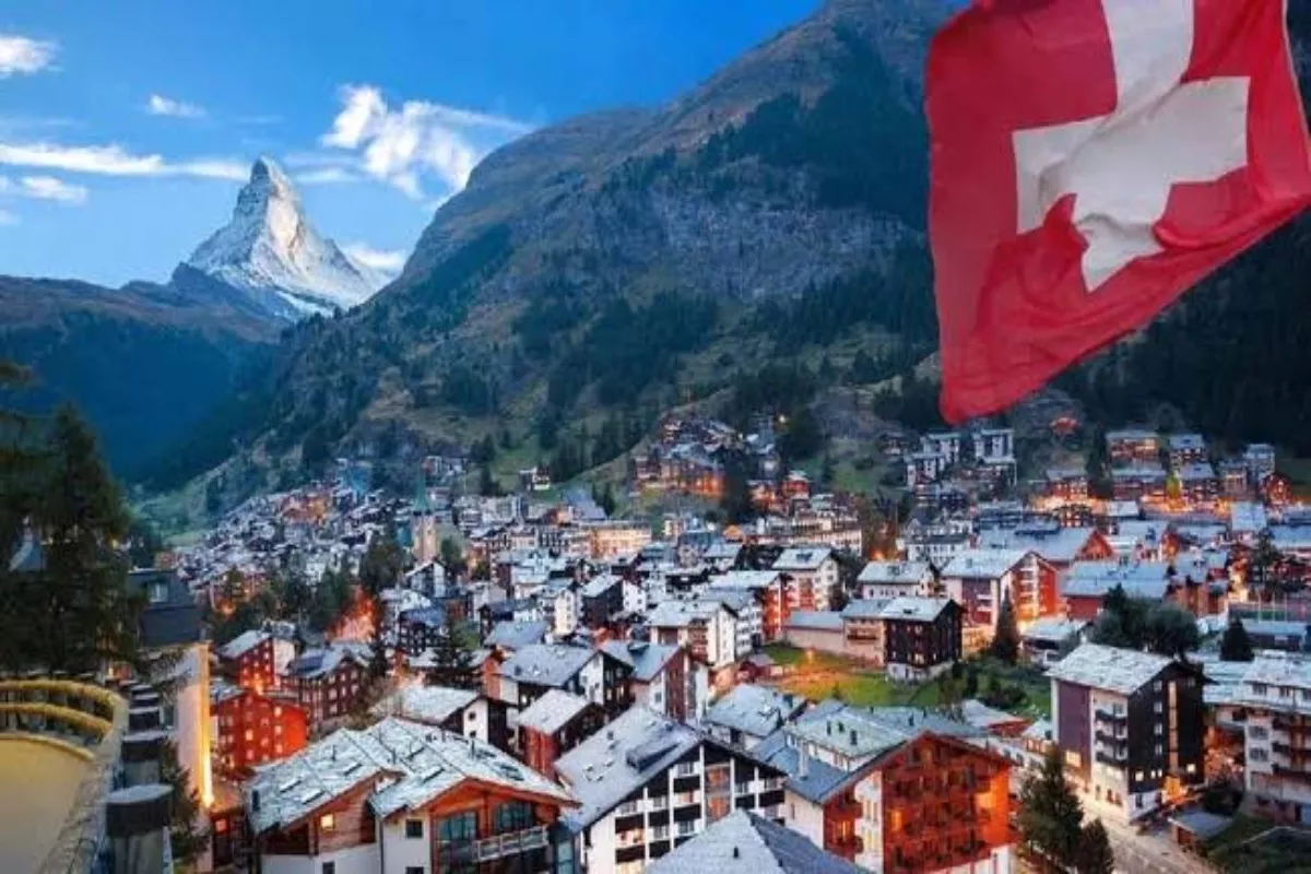 Fenomena Warga Swiss Menjadi Ateis Supaya Terbebas Tagihan Pajak Gereja