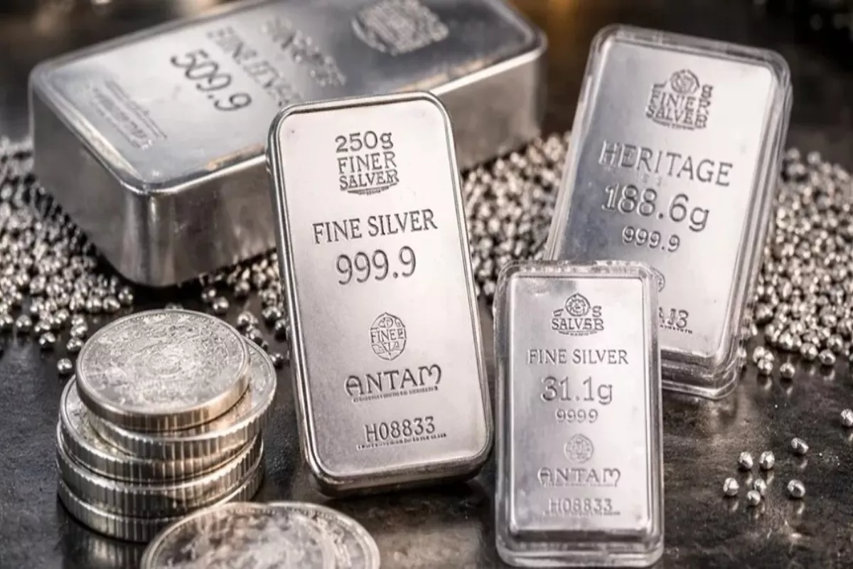 Harga Perak Antam 13 Mei 2026 Stabil di Level 48.977 Rupiah per Gram