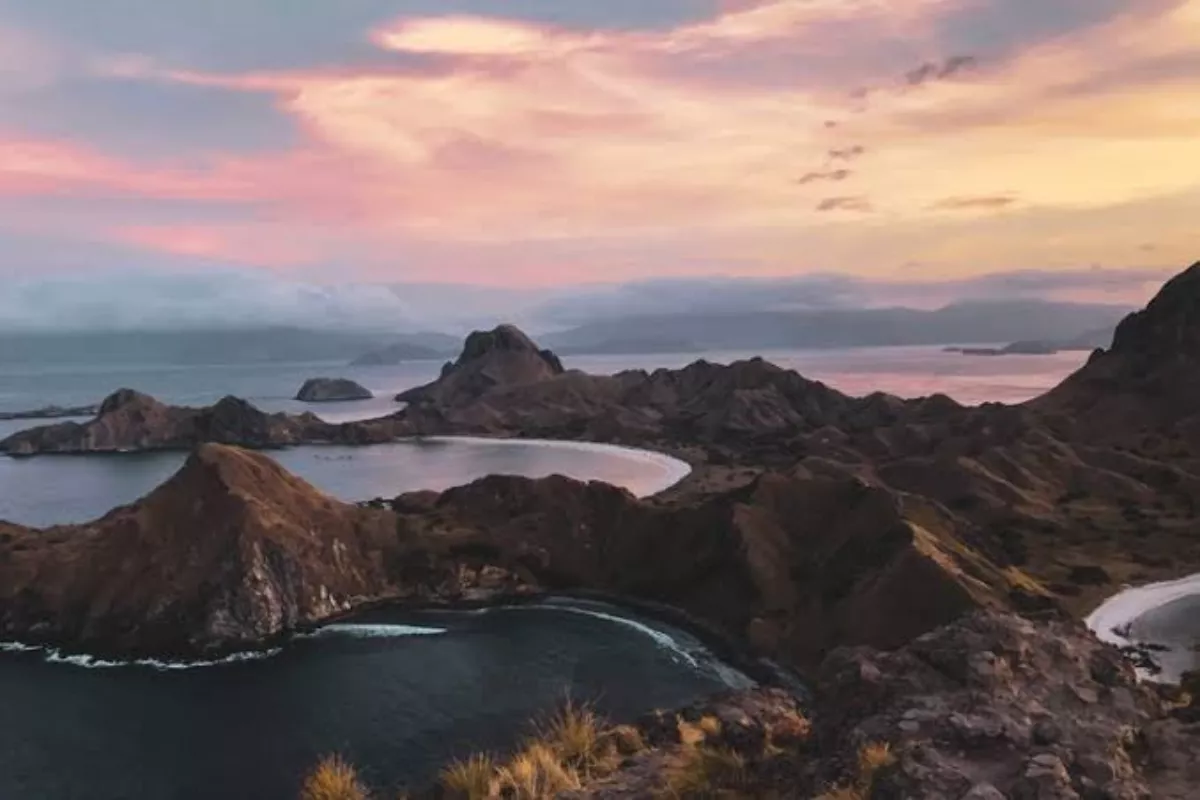 Pariwisata Labuan Bajo Pulih, Taman Nasional Komodo Kembali Dibuka