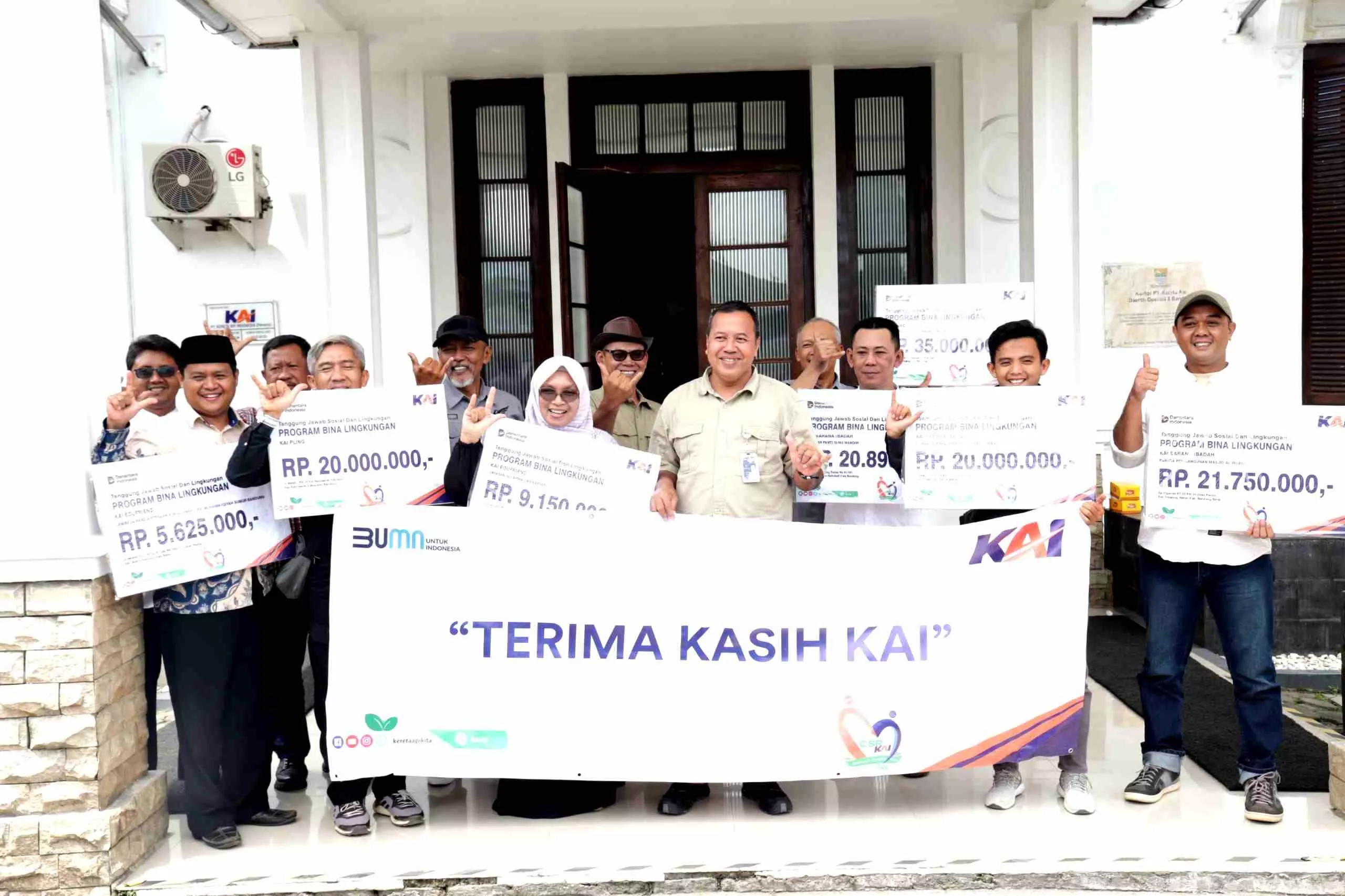 KAI Daop 2 Bandung Salurkan Dana TJSL Senilai Rp1,1 Miliar Sepanjang Tahun 2025