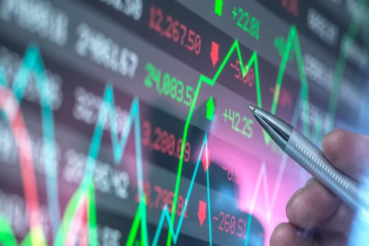 Rekomendasi Saham TLKM, BBRI, dan RAJA Saat IHSG Turun Tajam
