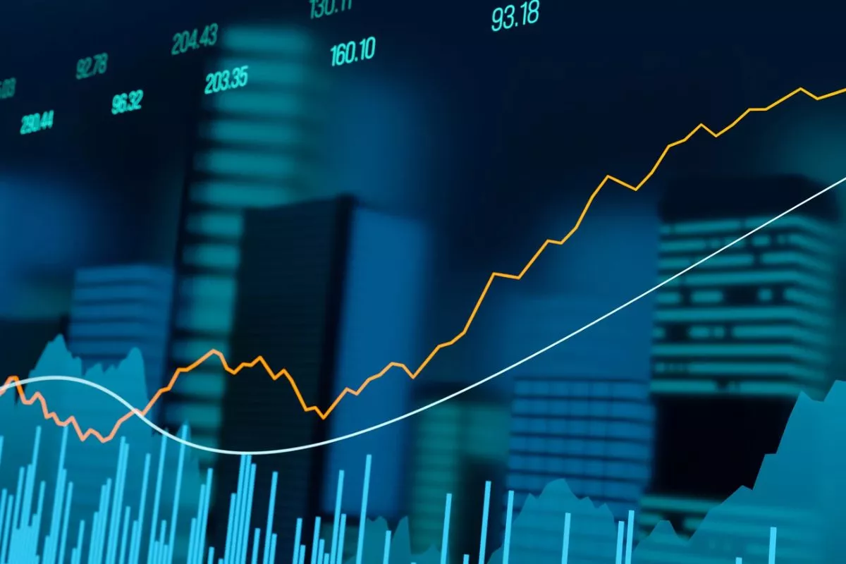 Parkir di Zona Hijau, IHSG Sesi Pertama Menguat ke Level 5.943