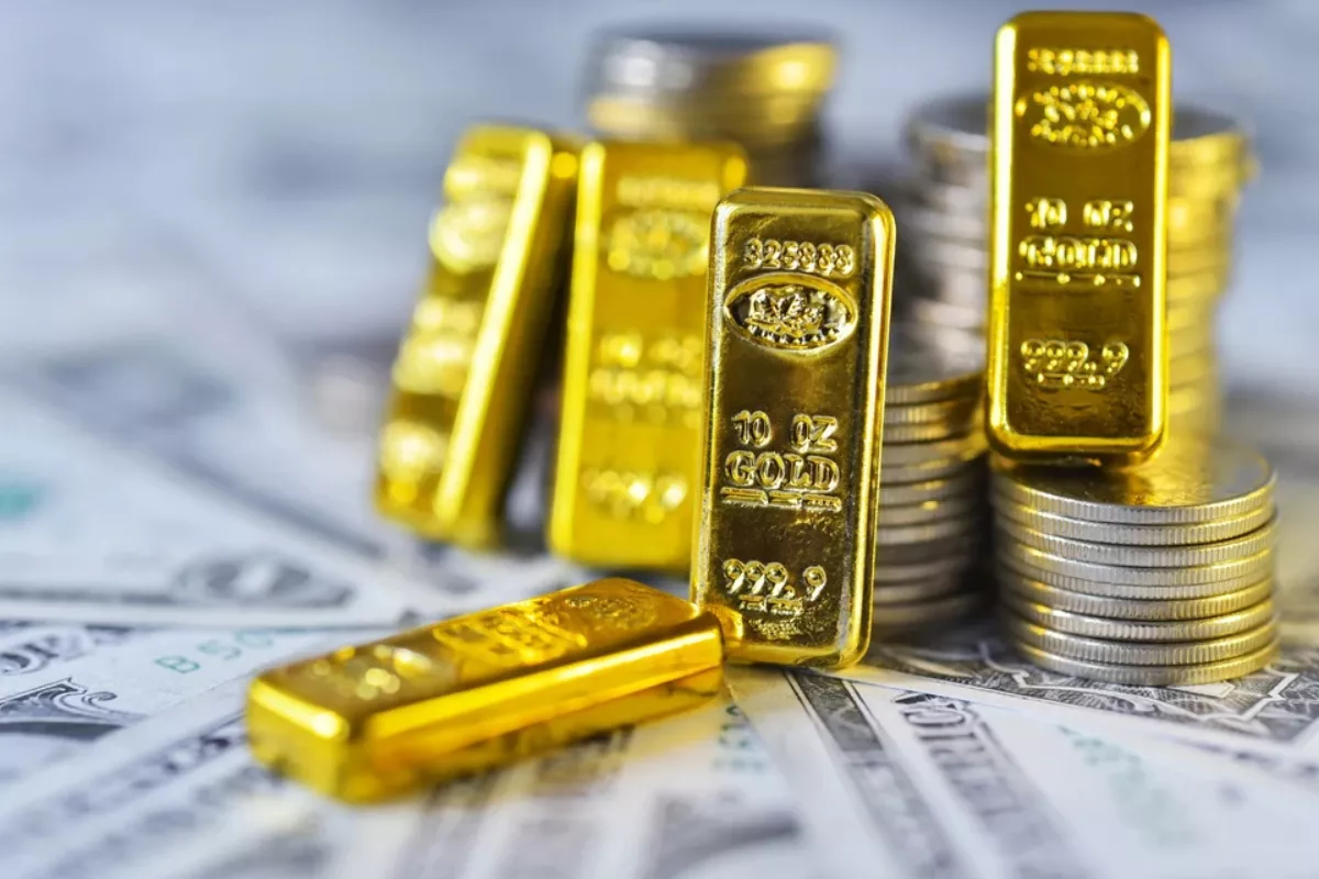 Harga Emas Dunia dan Logam Mulia Diprediksi Fluktuatif Sepekan Depan