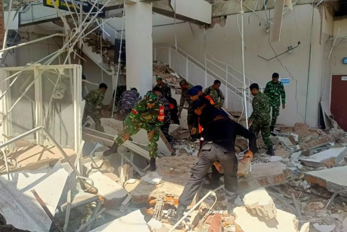 Posko Peduli BNI Dampingi Anak Korban Gempa NTT Tersenyum