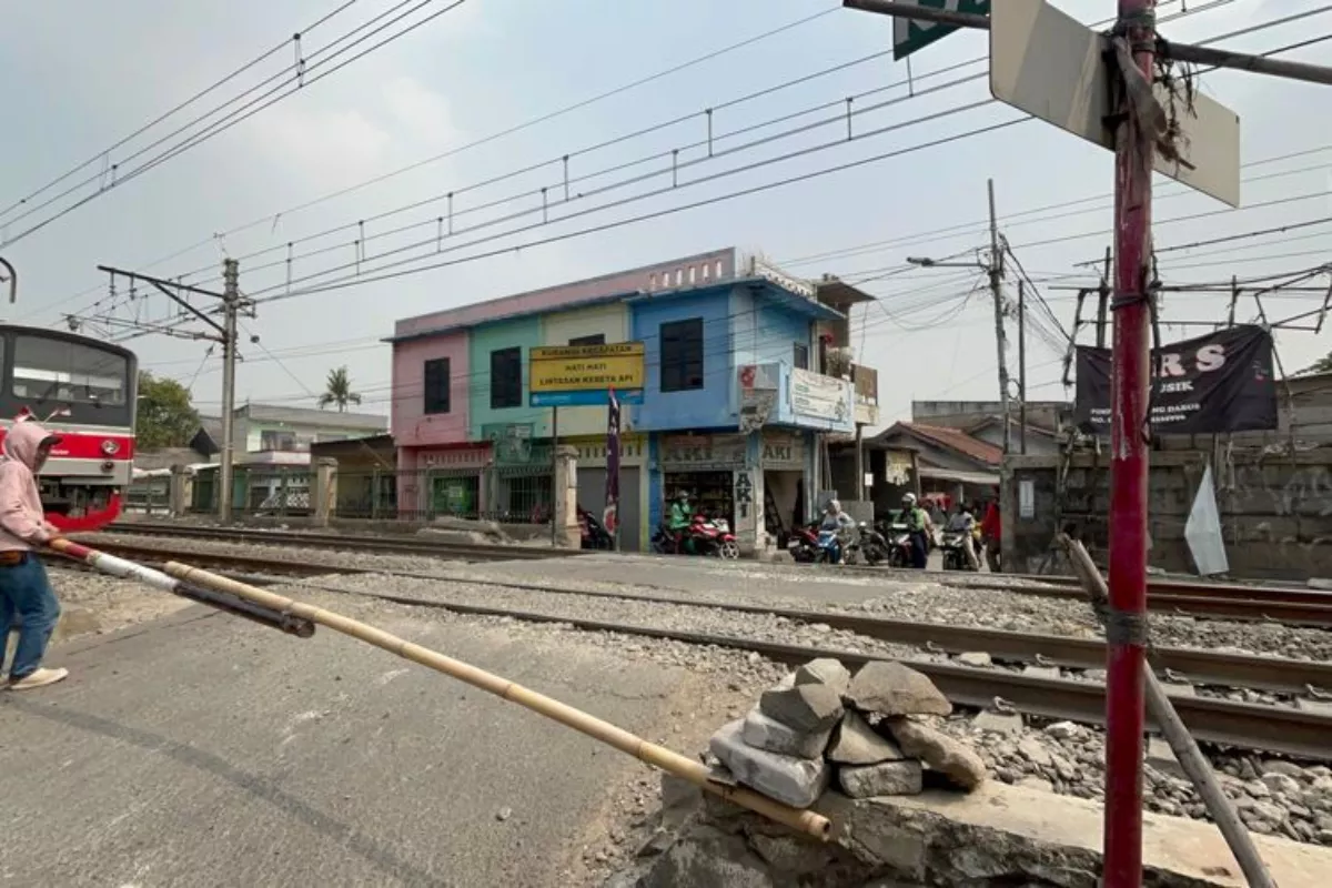 KAI Kaji Jalur Kereta Trans Kalimantan hingga Bali, Mana Dulu?