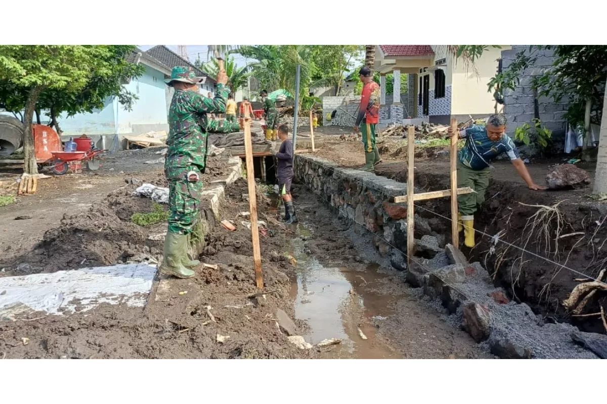 Percepatan Pembangunan Infrastruktur Jalan Usaha Tani di Lombok
