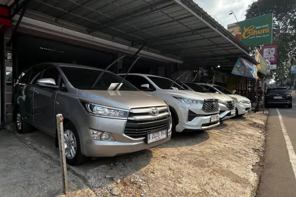 Tips Aman Membeli Mobil Bekas Tabrakan dari Bengkel Spesialis
