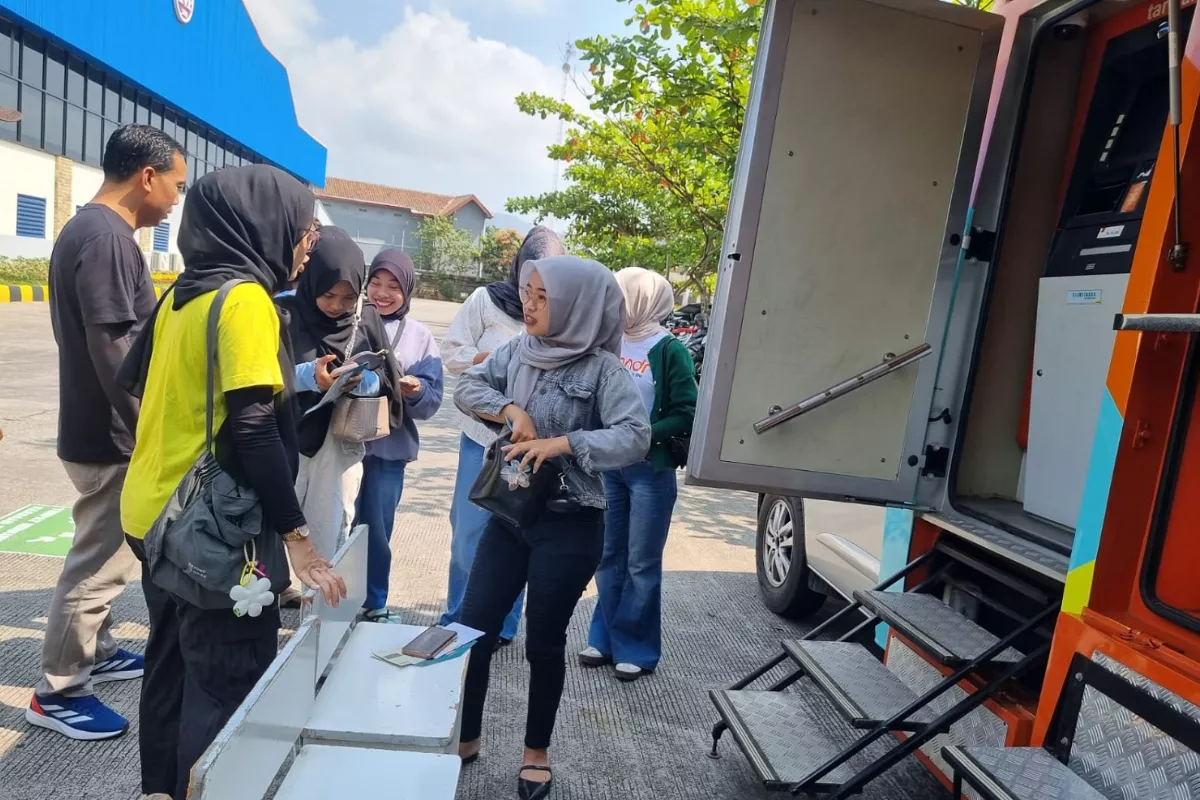 Layanan O-Branch BNI Sapa Nasabah pada Event Partilibur 2026 Caravan
