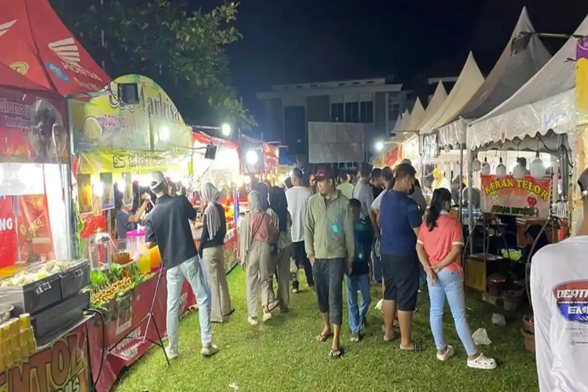  Bazar HUT ke-260 Kota Sungailiat Dorong Ekonomi Pelaku UMKM 