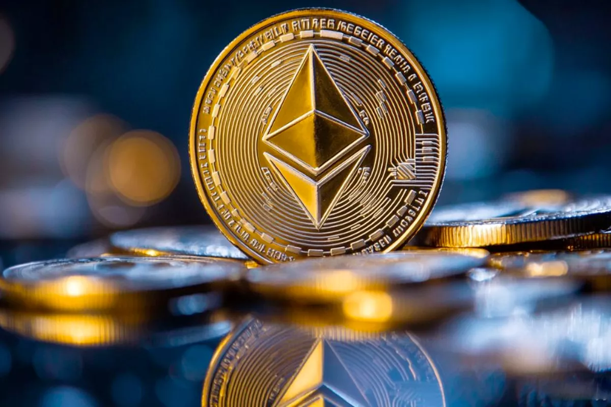 Ethereum Bertahan di Kisaran US$1.900, Tanda Konsolidasi Panjang