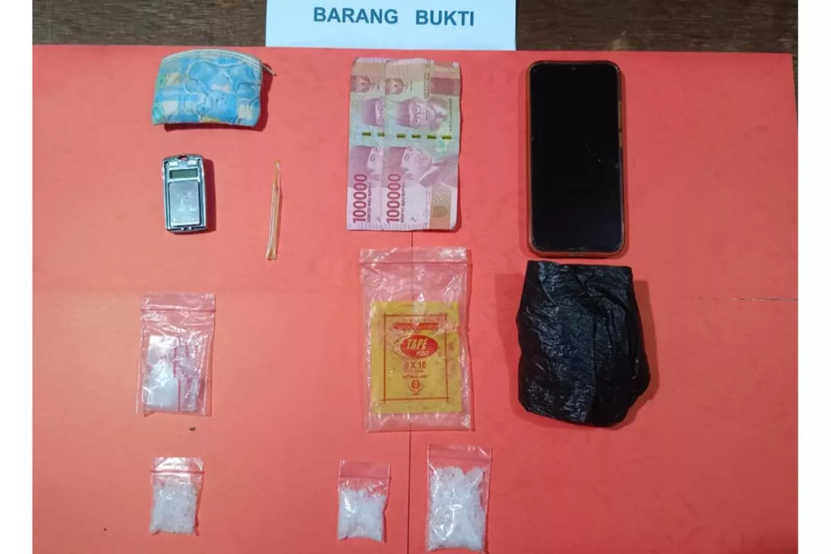 Remaja 17 Tahun Ditangkap Terkait Peredaran 1.156 Gram Sabu
