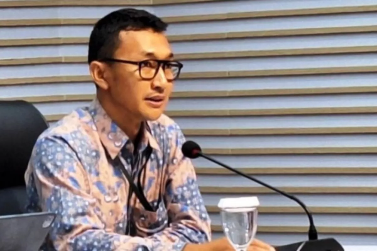 KPK Geledah Dua Rumah Terkait Kasus Suap Pajak dan Amankan USD 150 Ribu