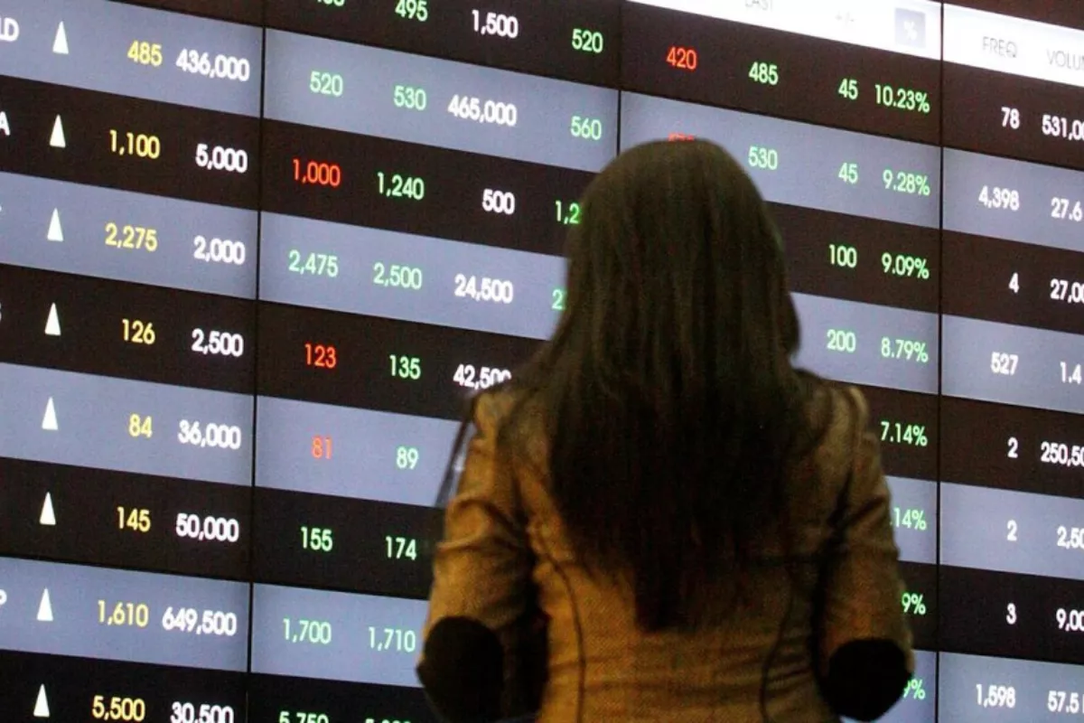 Properti Jadi Penopang, IHSG Menguat 0,36 persen
