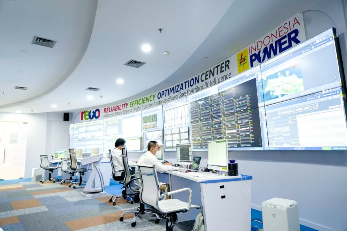 PLN IP Kembangkan PLTS Off-Grid Pembuka Peluang Pasar Karbon