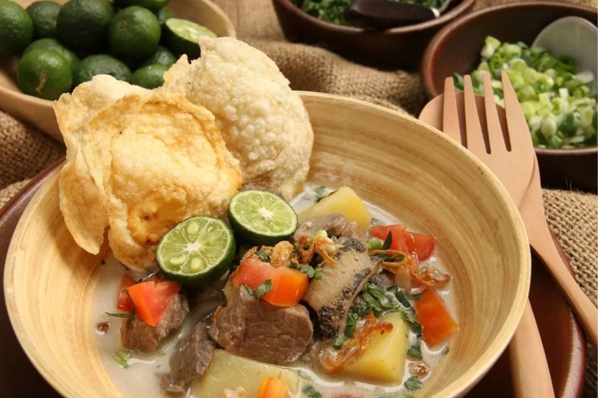 Resep Soto Betawi Kuah Susu Gurih dan Menggugah Selera
