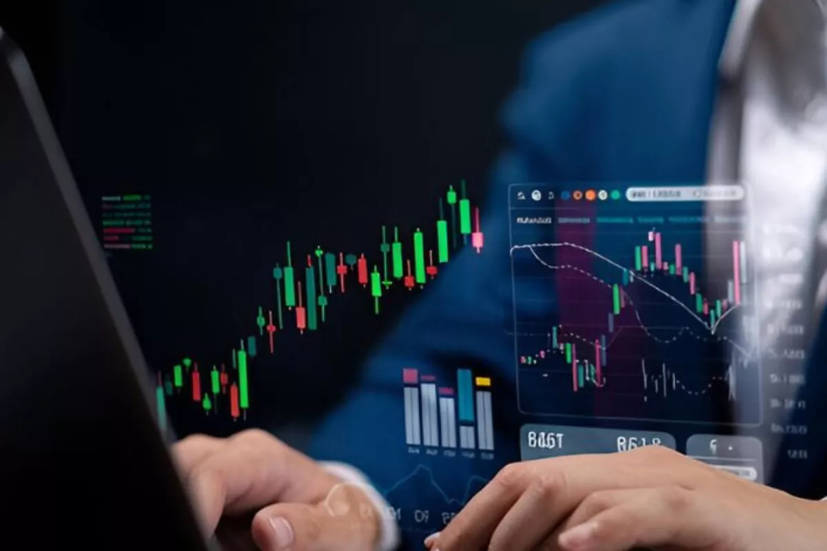 IHSG Turun Tipis ke 6.234,293 pada Akhir Sesi Pertama