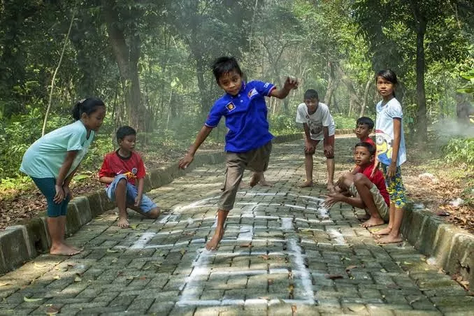 Perhatikan 5 Tanda Perkembangan Empati Anak dan Cara Memahaminya