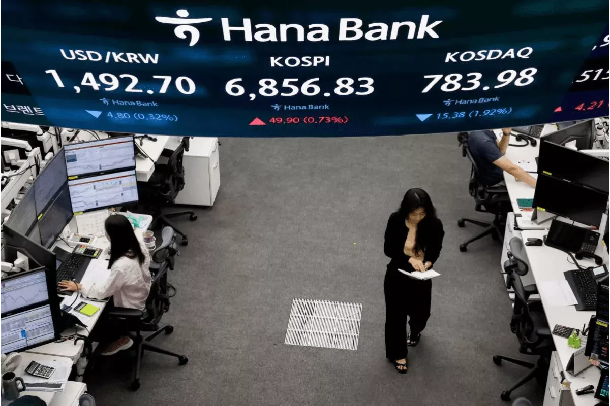 Investor Korea Selatan Rugi 250 US Dolar Juta akibat Penipuan Saham