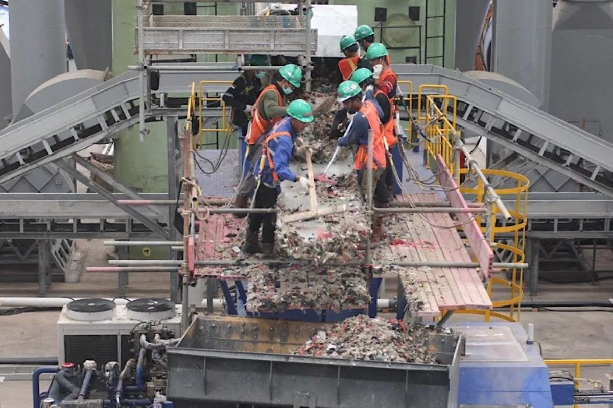 Gandeng IDSurvey, Danantara Perkuat Proyek Pengelolaan Sampah