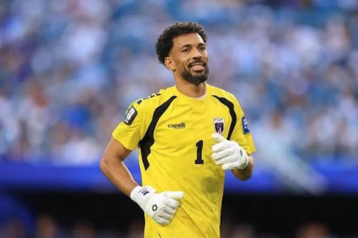 Masuk Nomine Kiper Terbaik Ballon d'Or 2026, Ini Sosok Vozinha