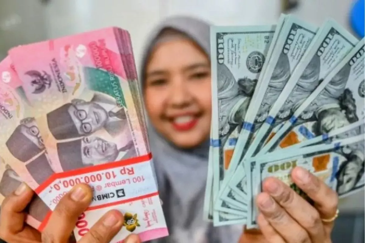 Rupiah Menguat, Cek Kurs Dolar AS di BCA, BRI, Mandiri, BNI