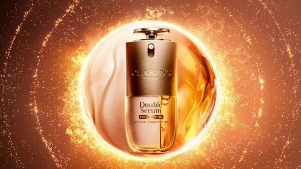 Analisis Teknis Serum-Foundation Hybrid Dalam Inovasi Clarins 2026