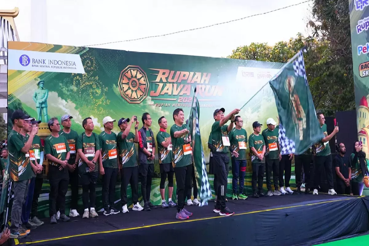 Lebih dari 3.000 Peserta Meriahkan Rupiah Java Run 2026 di Surabaya Ini