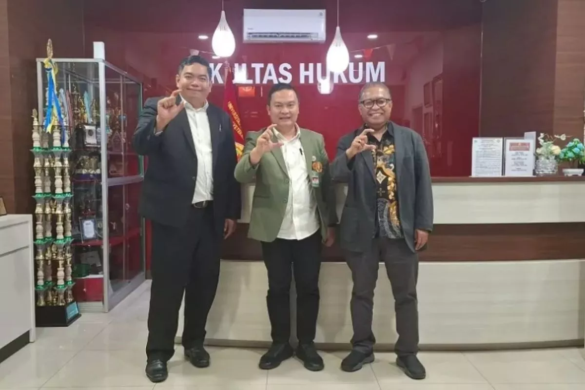 Harry Ara Hutabarat Minta Akademisi Dorong Pembentukan Perda KIP