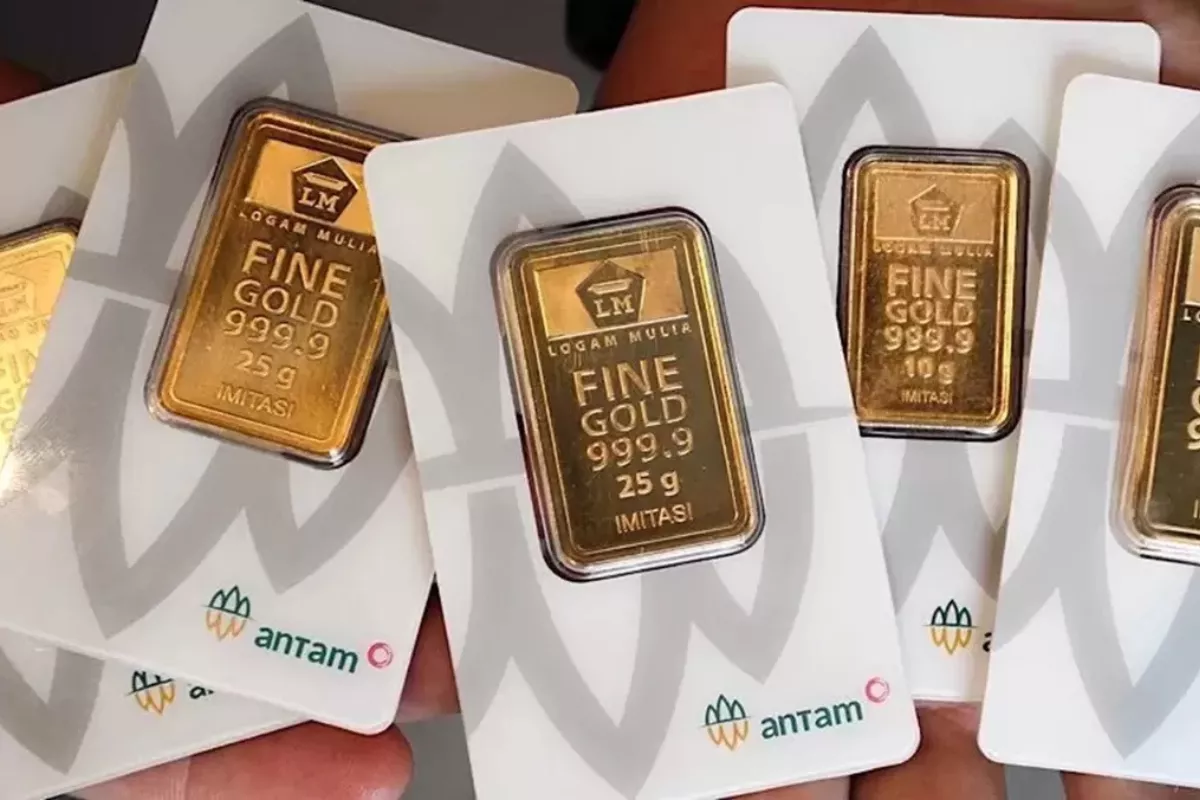 Harga Buyback Emas Antam Naik ke Rp2.676.000 per Gram Hari Ini