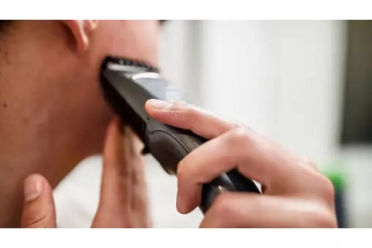Tips Mencukur Kumis Agar Bersih dan Bebas Iritasi Kulit