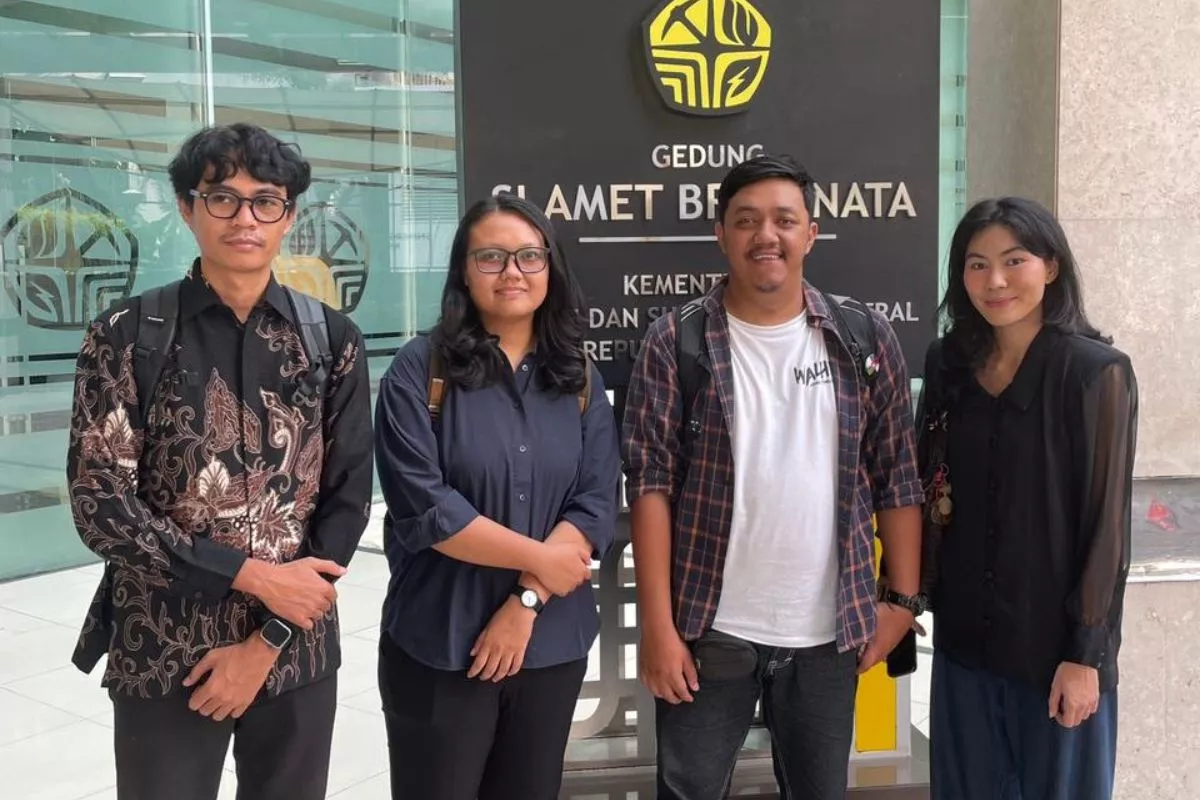 Tuntut Transisi Energi, WALHI Minta Pemerintah Hentikan Solusi Palsu