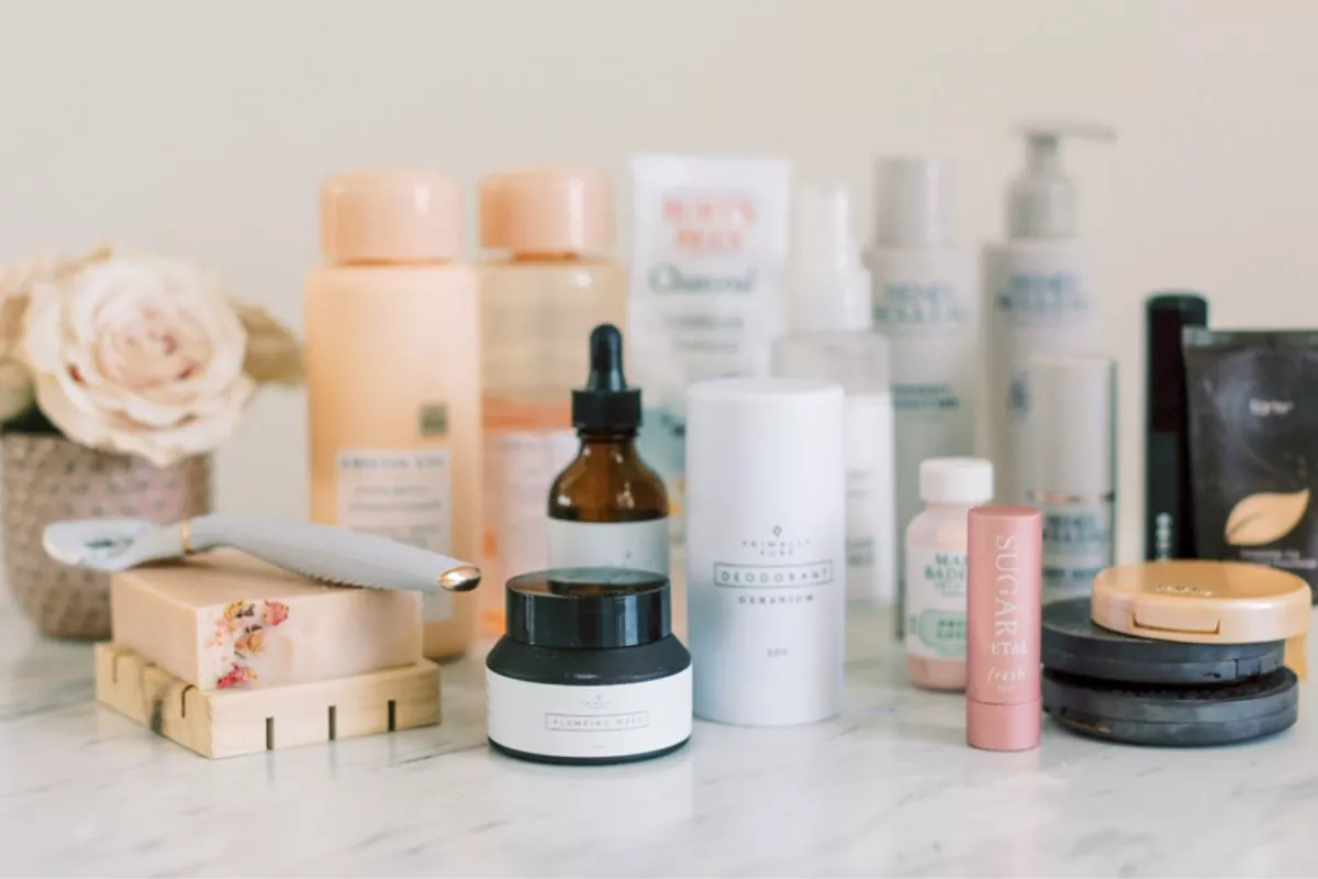 Panduan Skincare Minimalis: Cara Praktis Kulit Sehat Si Pemalas