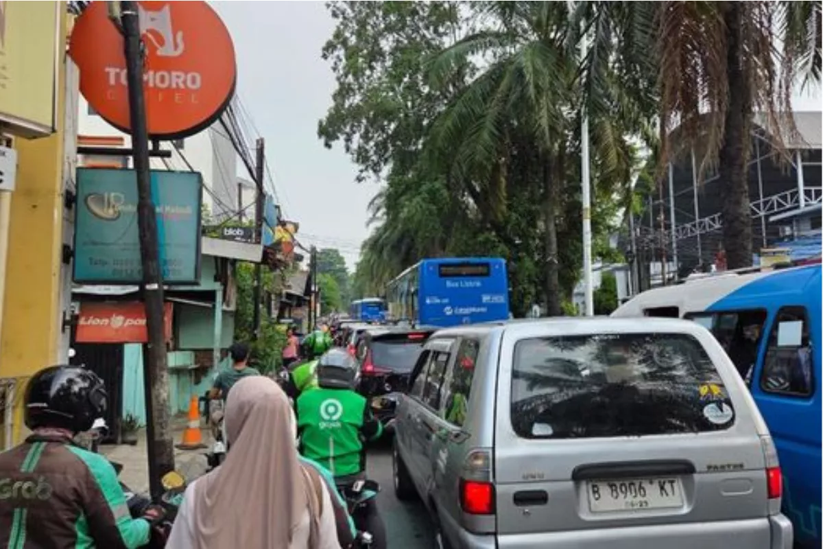 Akhir Pekan Berbeda, Warga Banjiri Ancol dan Ragunan Berkat Tiket Nol