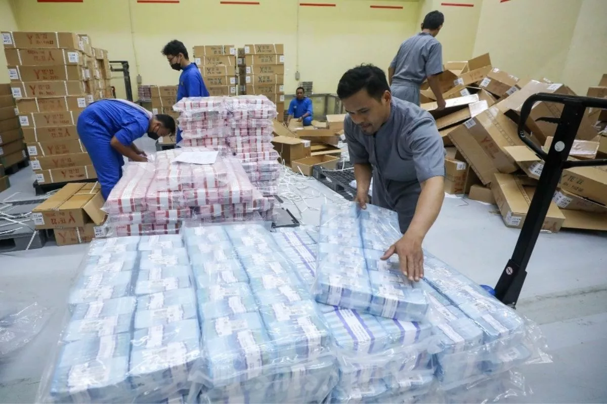 Sepanjang 2026, OJK Telah Mencabut Izin Usaha 13 Bank