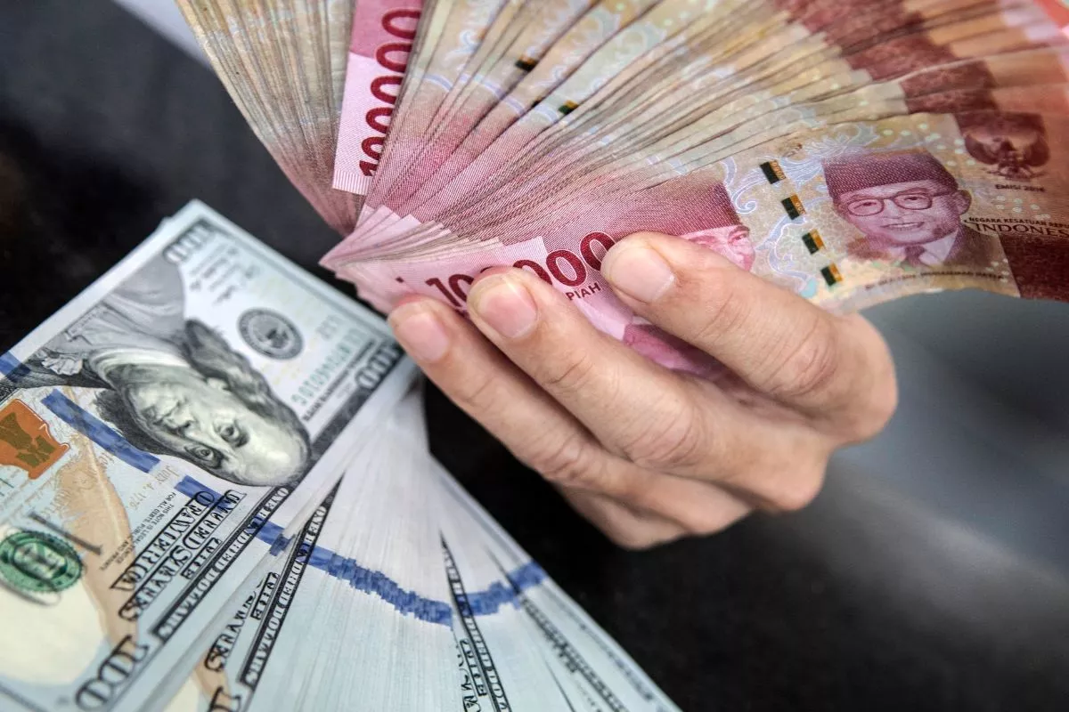 Kurs Dolar AS Jumat 3 Juli 2026 di BCA BRI Mandiri BNI Saat Rupiah Naik 0,23 Persen