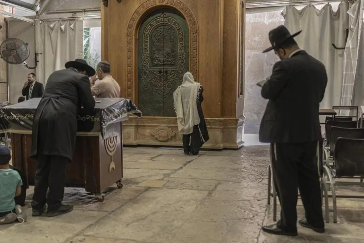 Menteri Israel Copot Wewenang Palestina Atas Masjid Ibrahimi Tepi Barat
