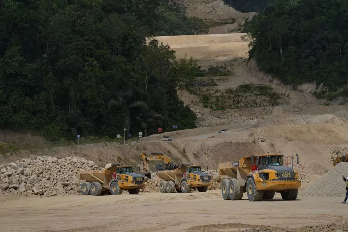 Operasional Merdeka Gold Resources Hasilkan 18.118 Ons Emas