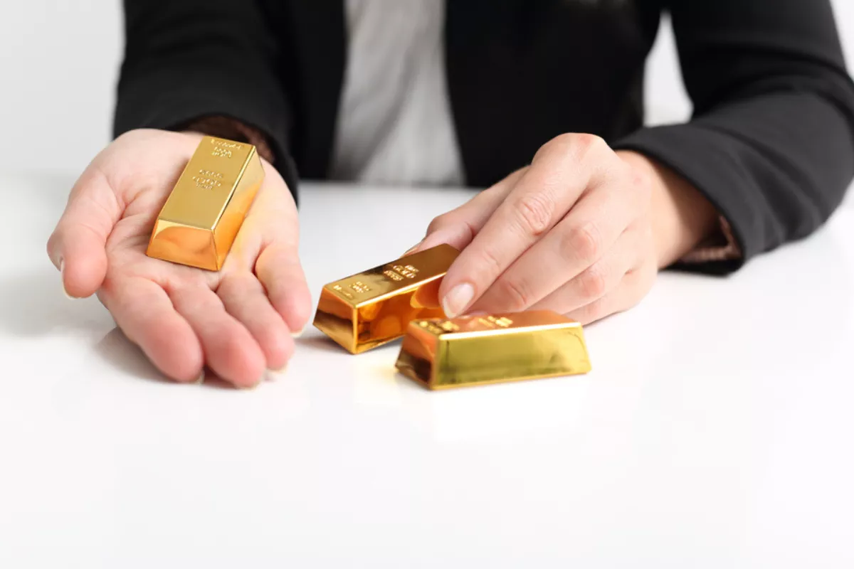 Harga Emas Antam Hari Ini Tercatat Stabil di Angka 2,711 Juta per Gram
