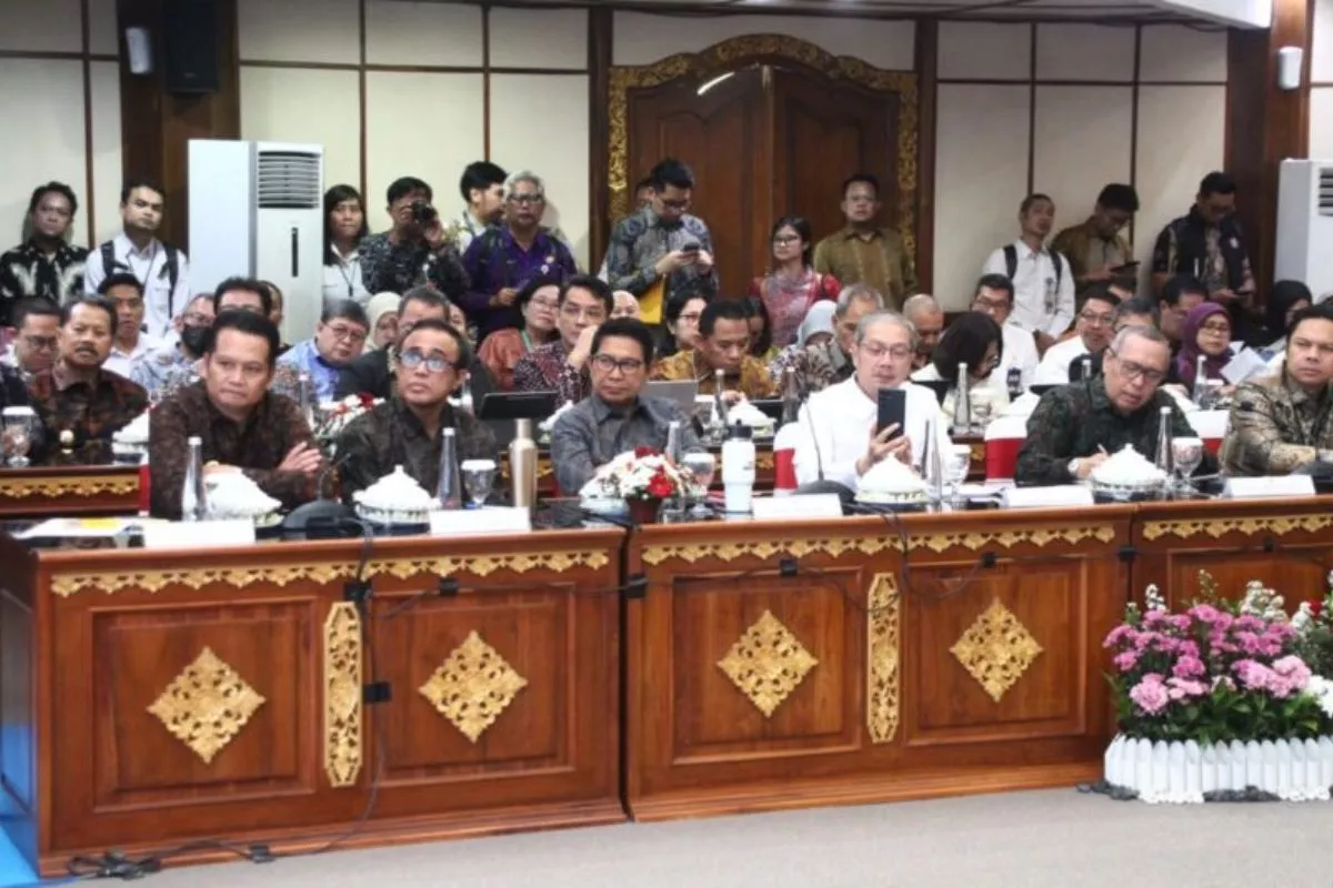 Rakor Pembangunan Bali, Menko AHY dan Wayan Koster Bersinergi