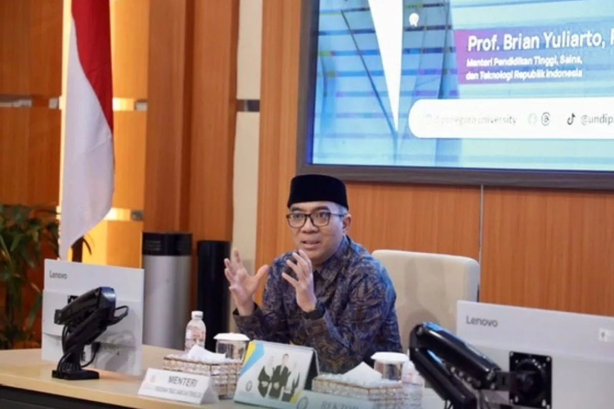 Wamendiktisaintek Soroti Pengangguran dan Dorong Transformasi Vokasi