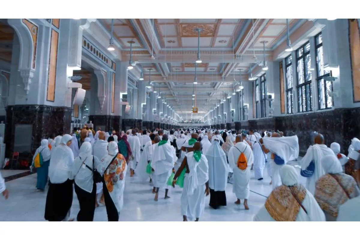 Kabar Baik! Kiriman Jemaah Haji Kini Bebas Bea sampai US$3.000
